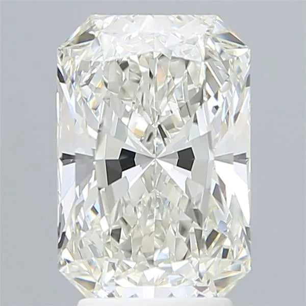 3.40ct Radiant Lab Grown Diamond (Colour G, Clarity VVS2, IGI Certified)