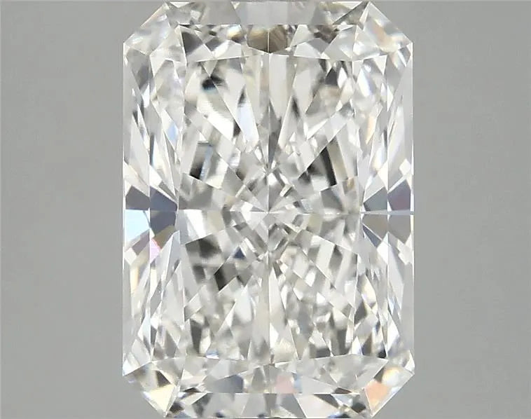 3.41ct Radiant Lab Grown Diamond (Colour G, Clarity VS1, IGI Certified)