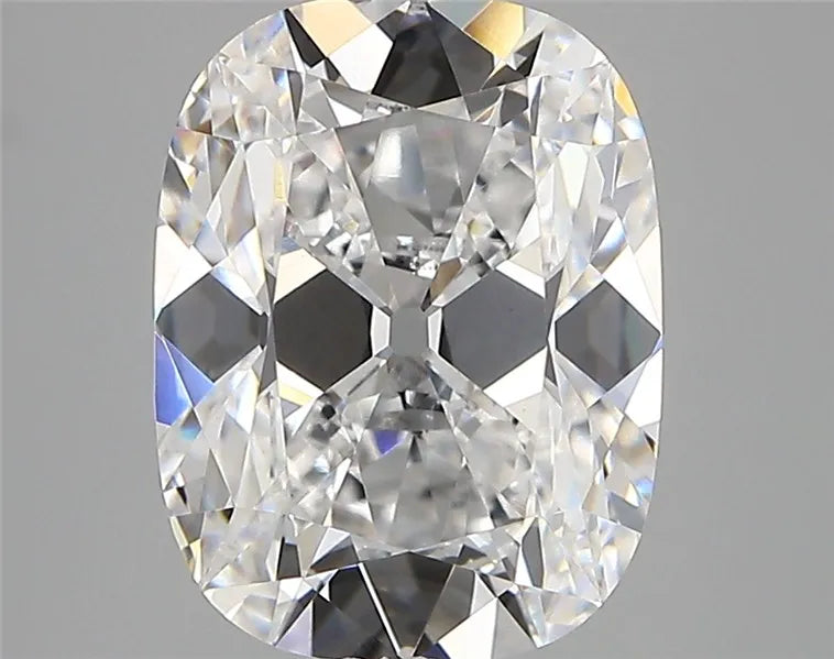 3.42ct Cushion modified Lab Grown Diamond (Colour D, Clarity VVS2, IGI Certified)