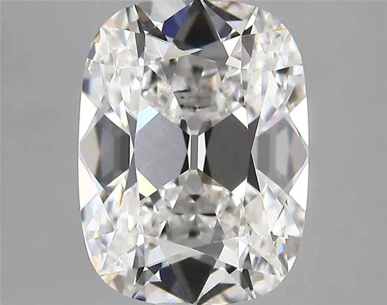 3.42ct Cushion modified Lab Grown Diamond (Colour E, Clarity VVS2, IGI Certified)