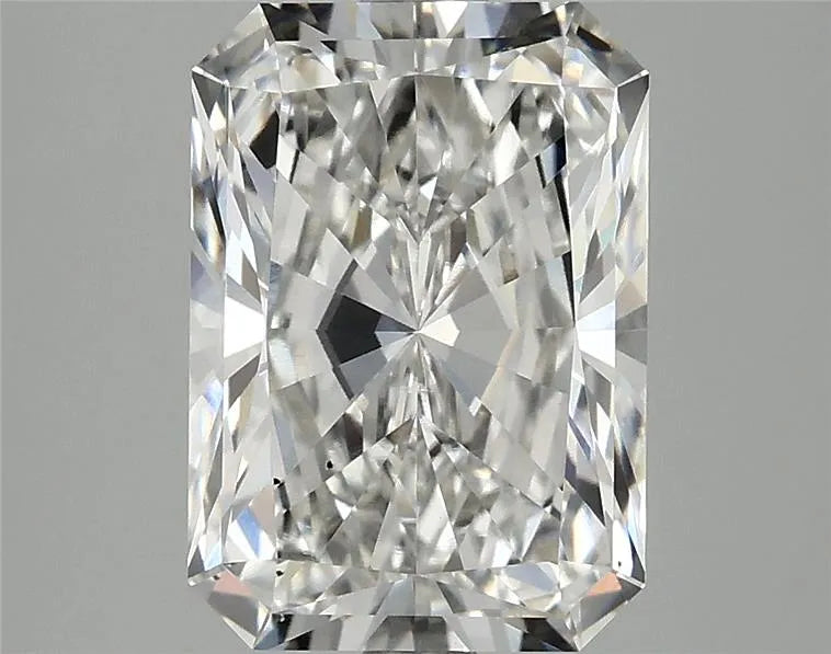3.46ct Radiant Lab Grown Diamond (Colour G, Clarity VS2, IGI Certified)
