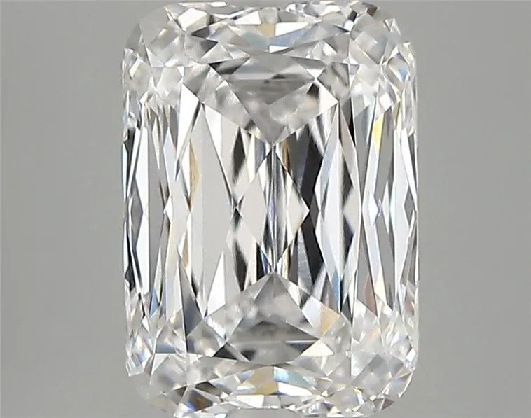 3.47ct Cushion modified Lab Grown Diamond (Colour E, Clarity VVS1, IGI Certified)