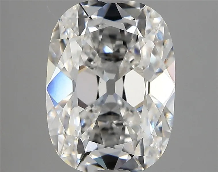 3.48ct Cushion modified Lab Grown Diamond (Colour E, Clarity VS1, IGI Certified)