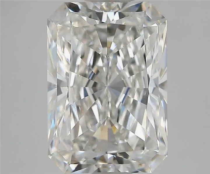 3.48ct Radiant Lab Grown Diamond (Colour F, Clarity VVS2, IGI Certified)