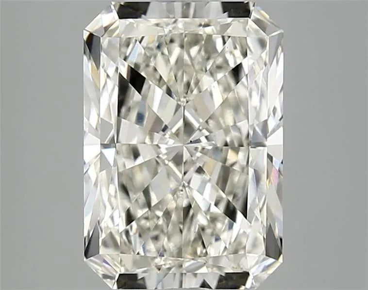 3.49ct Radiant Lab Grown Diamond (Colour H, Clarity VS2, IGI Certified)