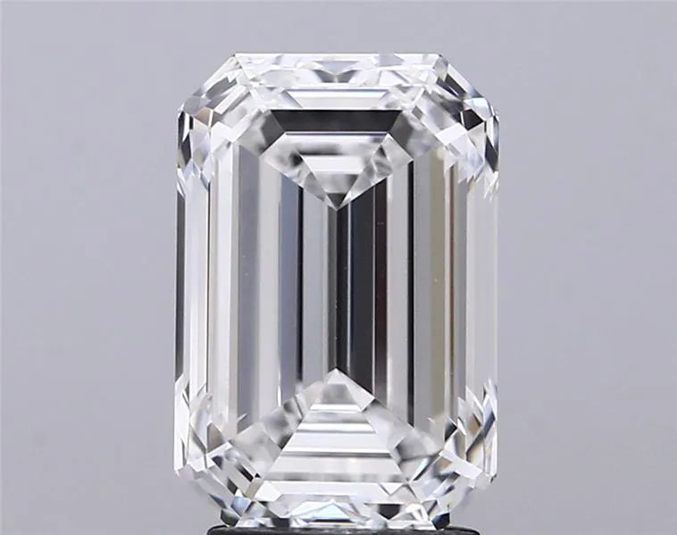 3.50ct Emerald Lab Grown Diamond (Colour E, Clarity VS2, IGI Certified)