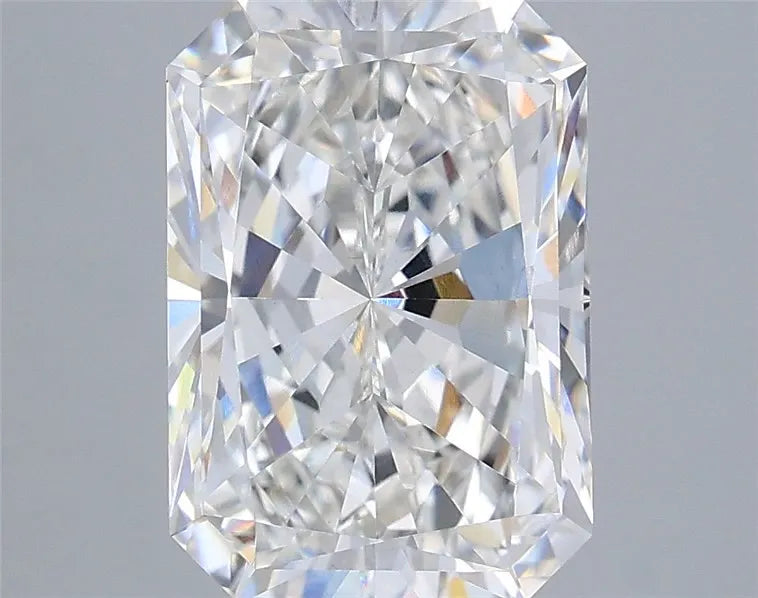3.50ct Radiant Lab Grown Diamond (Colour F, Clarity VVS2, IGI Certified)