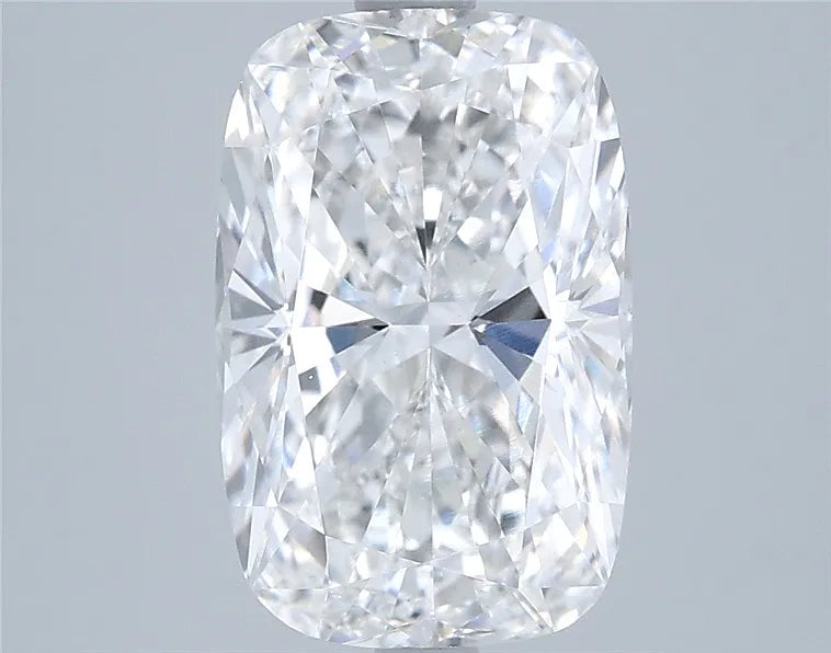 3.51ct Cushion modified Lab Grown Diamond (Colour E, Clarity VS1, IGI Certified)