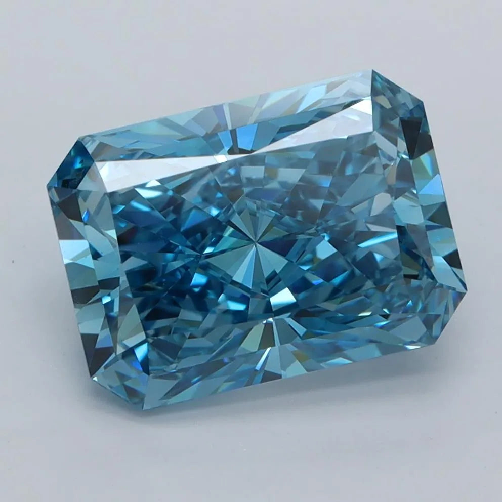 3.51ct Radiant Lab Grown Diamond (Colour Fancy Vivid Blue, Clarity VS1, IGI Certified)