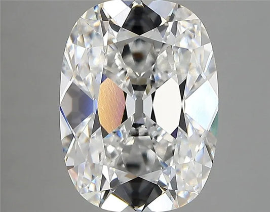 3.52ct Cushion modified Lab Grown Diamond (Colour E, Clarity VVS2, IGI Certified)