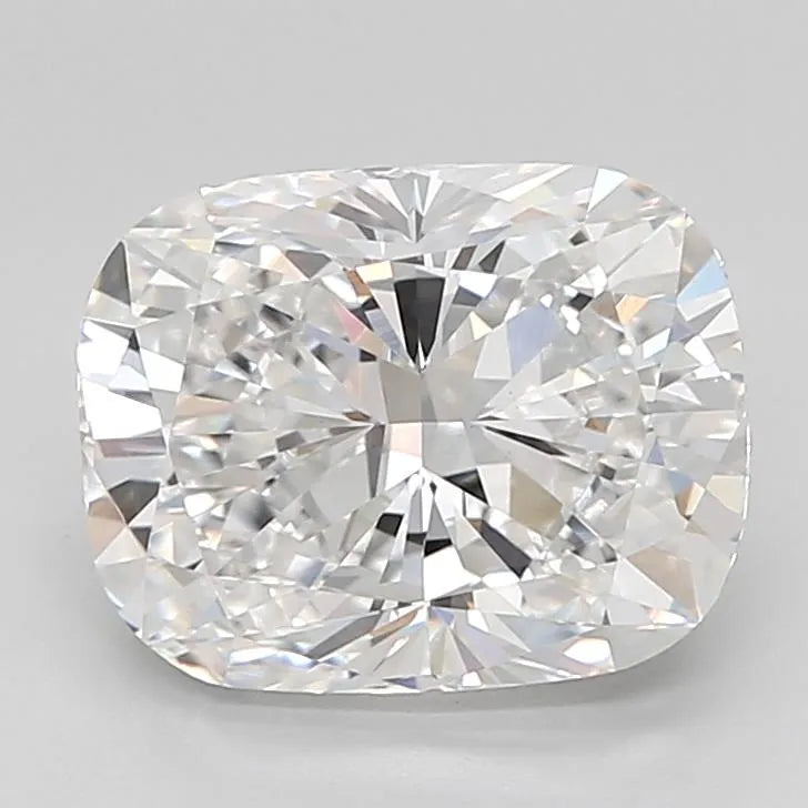 3.52ct Cushion modified Lab Grown Diamond (Colour E, Clarity VVS2, IGI Certified)