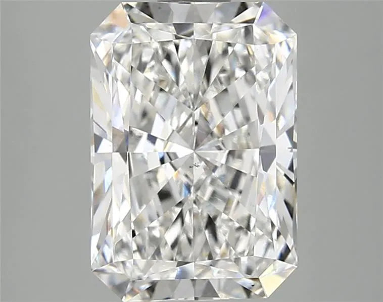 3.52ct Radiant Lab Grown Diamond (Colour E, Clarity VS1, IGI Certified)