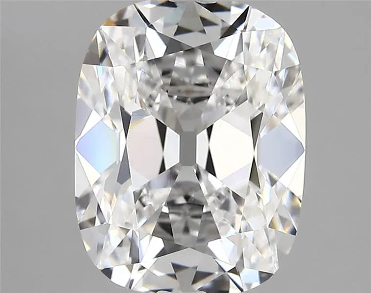 3.53ct Cushion modified Lab Grown Diamond (Colour D, Clarity VVS2, IGI Certified)