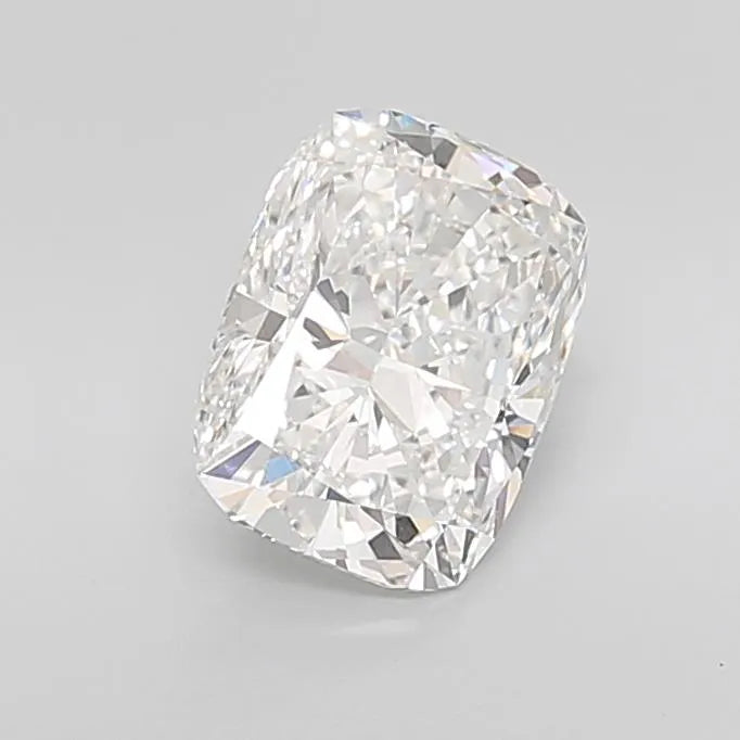 3.53ct Cushion modified Lab Grown Diamond (Colour F, Clarity VVS2, IGI Certified)