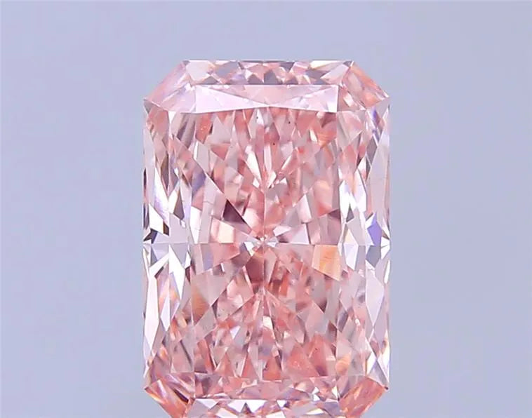 3.53ct Radiant Lab Grown Diamond (Colour Fancy Vivid Pink, Clarity VS1, IGI Certified)