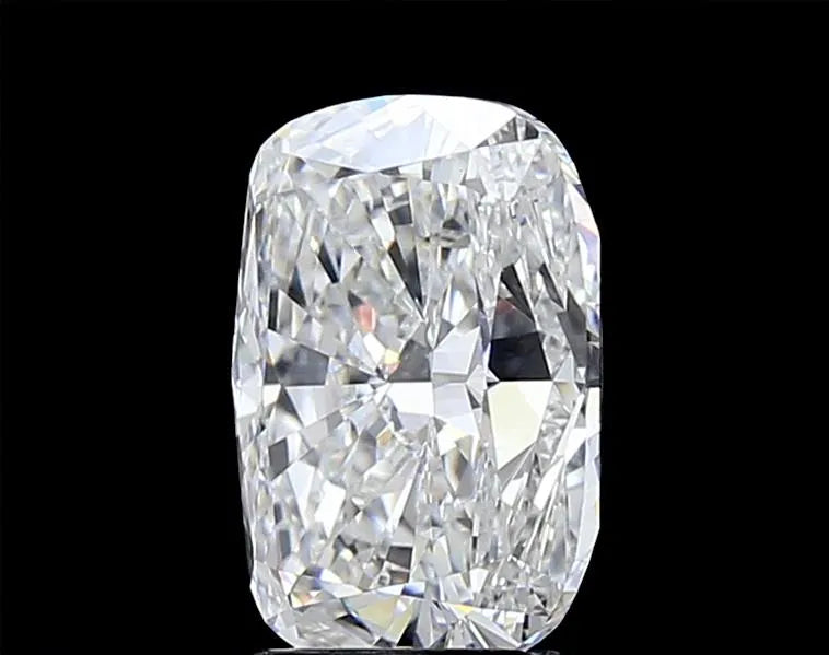 3.54ct Cushion modified Lab Grown Diamond (Colour E, Clarity VVS2, IGI Certified)