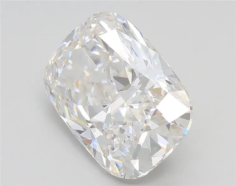 3.54ct Cushion modified Lab Grown Diamond (Colour E, Clarity VVS2, IGI Certified)