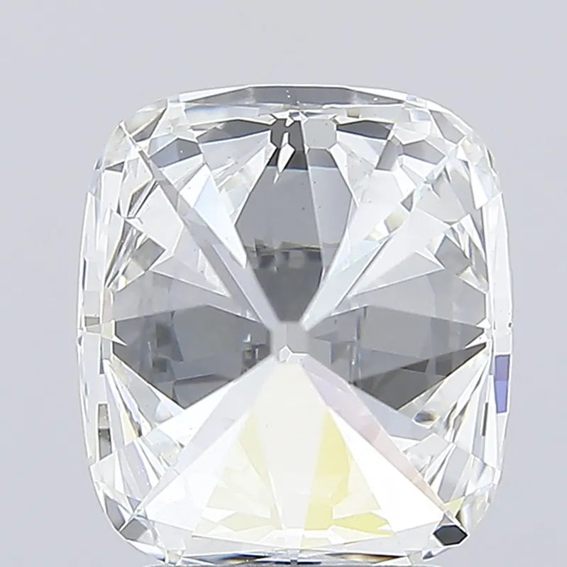 3.55ct Cushion brilliant Lab Grown Diamond (Colour E, Clarity VS1, IGI Certified)