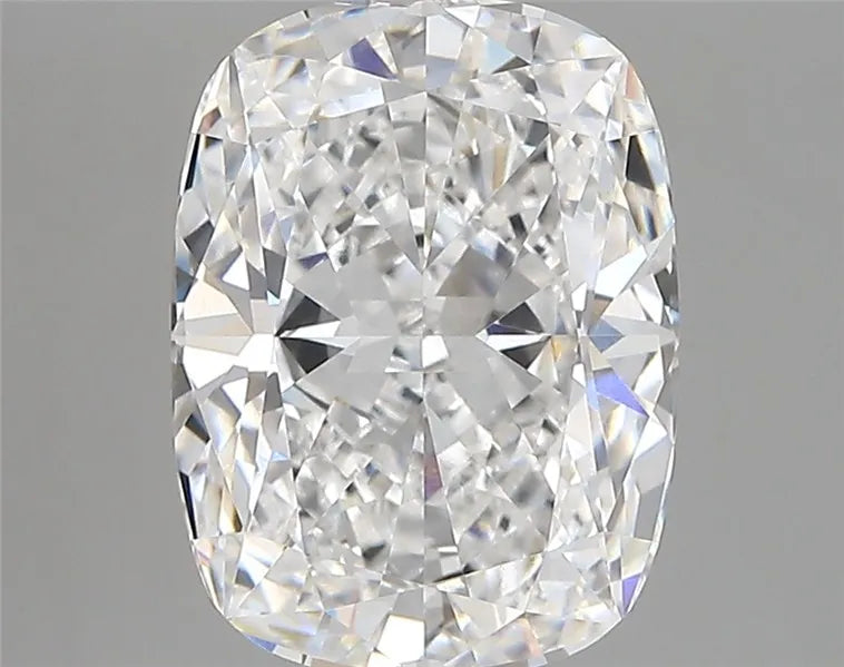 3.55ct Cushion modified Lab Grown Diamond (Colour D, Clarity VVS1, IGI Certified)