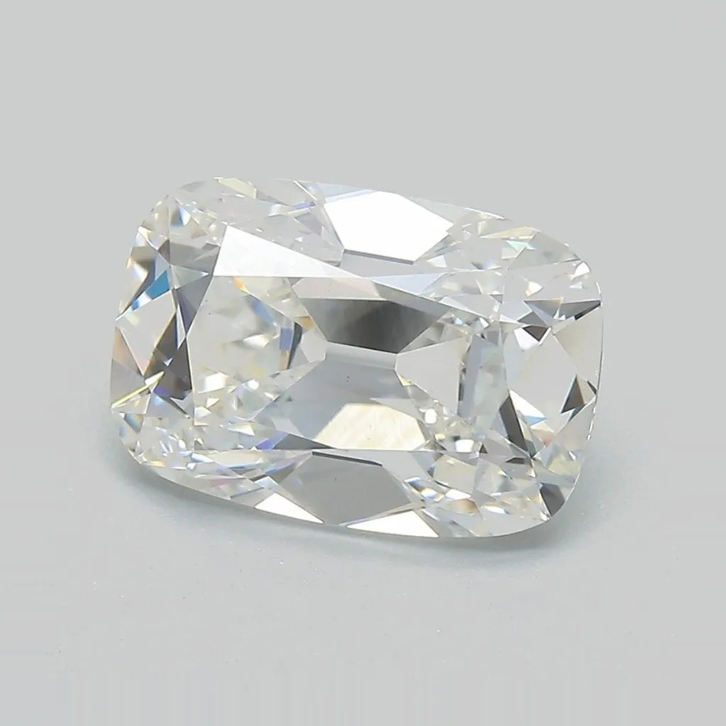 3.56ct Cushion brilliant Lab Grown Diamond (Colour E, Clarity VS1, IGI Certified)