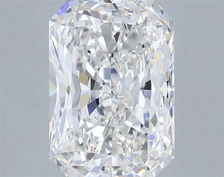 3.56ct Radiant Lab Grown Diamond (Colour F, Clarity VS1, IGI Certified)