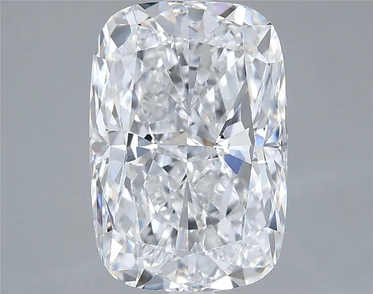 3.57ct Cushion modified Lab Grown Diamond (Colour E, Clarity VVS2, IGI Certified)