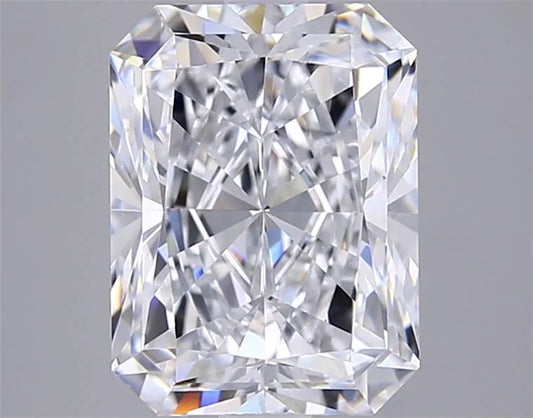 3.57ct Radiant Lab Grown Diamond (Colour D, Clarity VVS2, IGI Certified)