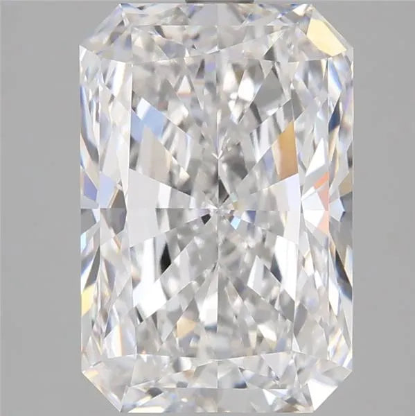 3.58ct Radiant Lab Grown Diamond (Colour E, Clarity VVS1, GIA Certified)