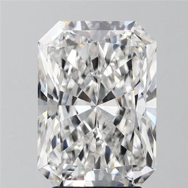 3.58ct Radiant Lab Grown Diamond (Colour E, Clarity VVS2, IGI Certified)