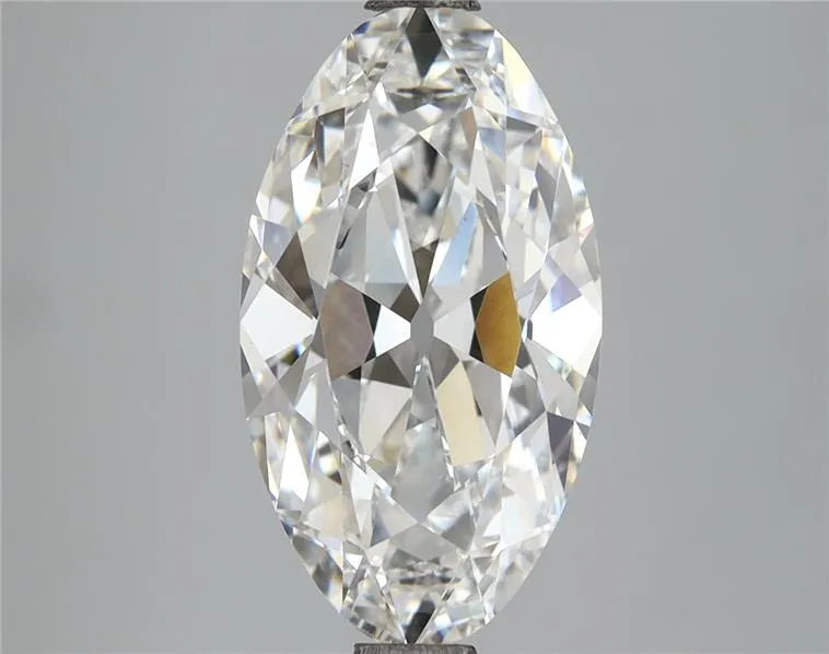 3.59ct Oval Lab Grown Diamond (Colour E, Clarity VVS2, IGI Certified)