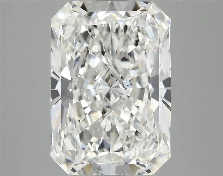 3.59ct Radiant Lab Grown Diamond (Colour F, Clarity VS1, IGI Certified)