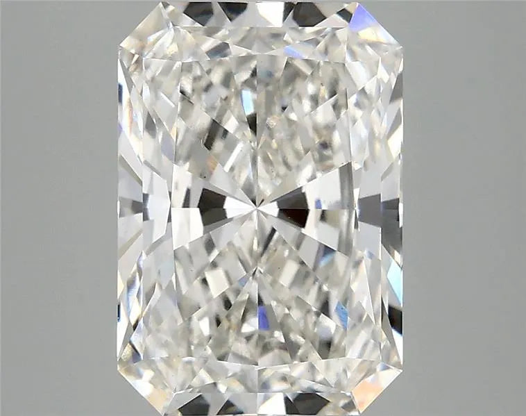 3.59ct Radiant Lab Grown Diamond (Colour F, Clarity VS1, IGI Certified)