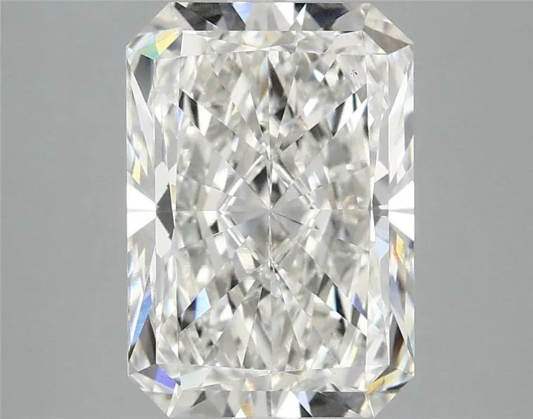 3.59ct Radiant Lab Grown Diamond (Colour G, Clarity VS1, IGI Certified)