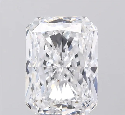 3.60ct Radiant Lab Grown Diamond (Colour D, Clarity VVS2, IGI Certified)