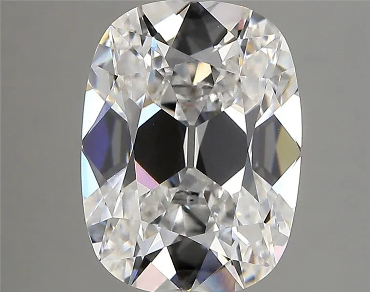 3.61ct Cushion modified Lab Grown Diamond (Colour D, Clarity VVS2, IGI Certified)