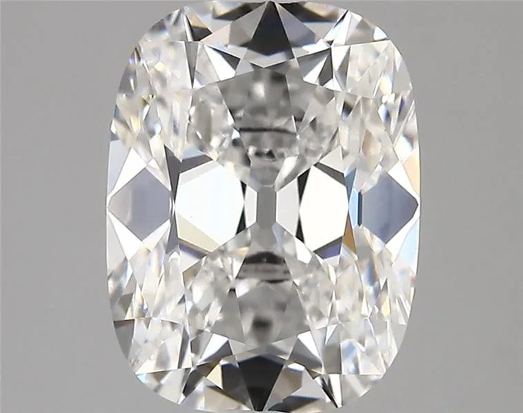 3.62ct Cushion modified Lab Grown Diamond (Colour D, Clarity VVS2, IGI Certified)
