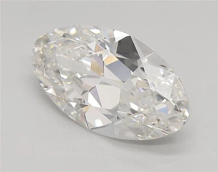 3.62ct Oval Lab Grown Diamond (Colour F, Clarity VVS1, IGI Certified)
