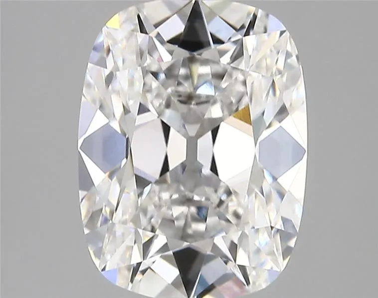3.66ct Cushion modified Lab Grown Diamond (Colour E, Clarity VVS1, IGI Certified)