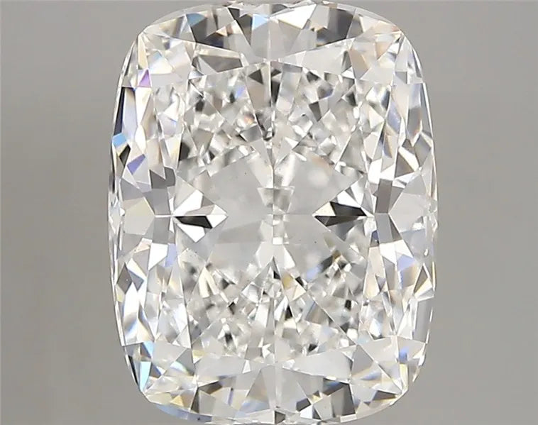 3.67ct Cushion modified Lab Grown Diamond (Colour E, Clarity VS1, IGI Certified)