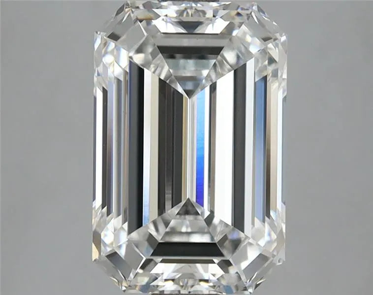 3.68ct Emerald Lab Grown Diamond (Colour E, Clarity VVS2, IGI Certified)
