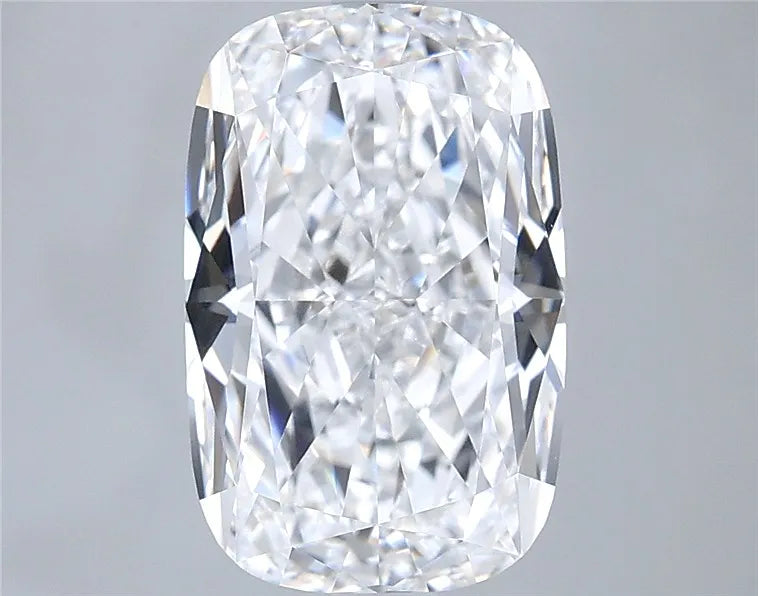 3.70ct Cushion modified Lab Grown Diamond (Colour D, Clarity VVS1, IGI Certified)