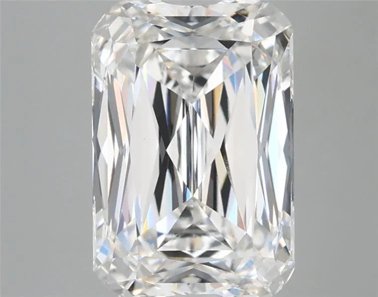 3.70ct Cushion modified Lab Grown Diamond (Colour E, Clarity VVS2, IGI Certified)
