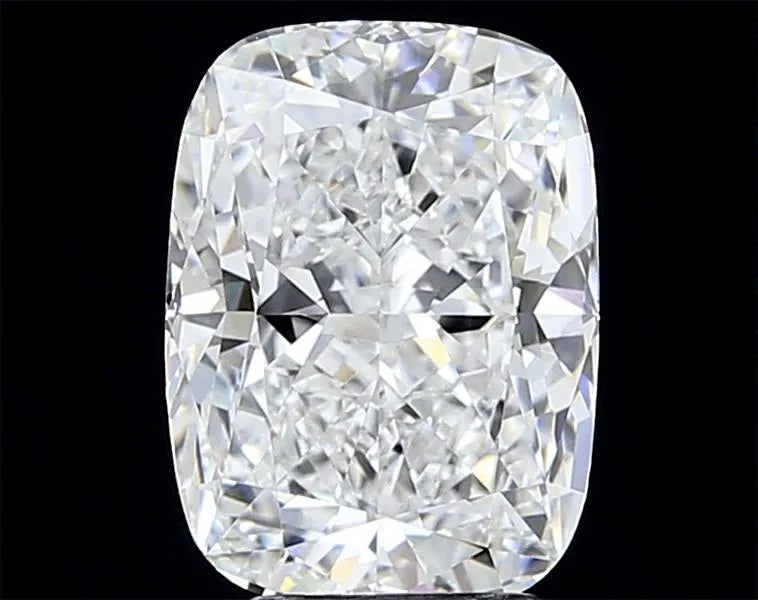 3.71ct Cushion modified Lab Grown Diamond (Colour E, Clarity VVS2, IGI Certified)