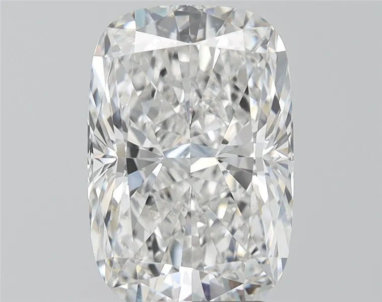 3.72ct Cushion modified Lab Grown Diamond (Colour E, Clarity VVS1, IGI Certified)