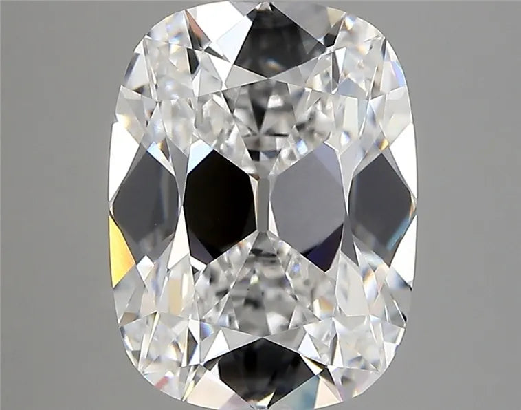 3.74ct Cushion modified Lab Grown Diamond (Colour D, Clarity VVS2, IGI Certified)