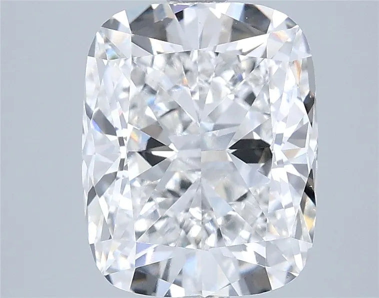 3.74ct Cushion modified Lab Grown Diamond (Colour E, Clarity VVS2, IGI Certified)