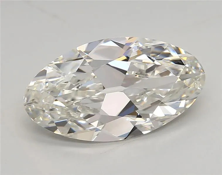 3.74ct Oval Lab Grown Diamond (Colour F, Clarity VVS2, IGI Certified)