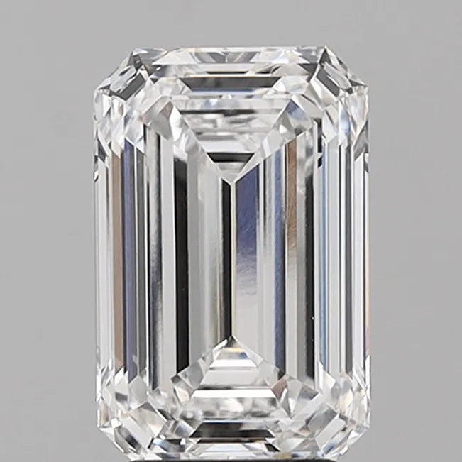 3.76ct Emerald Lab Grown Diamond (Colour E, Clarity VVS2, IGI Certified)