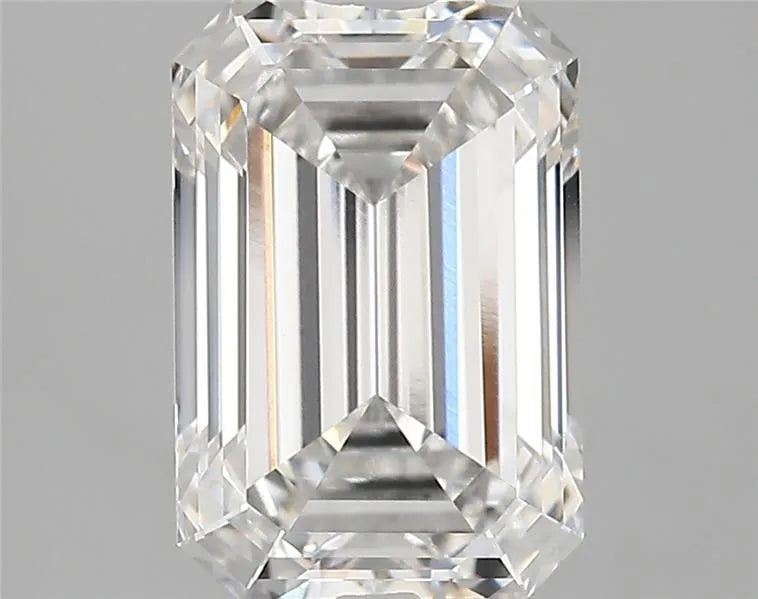 3.76ct Emerald Lab Grown Diamond (Colour F, Clarity VVS1, IGI Certified)