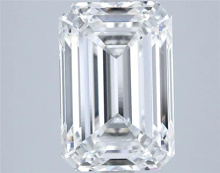 3.78ct Emerald Lab Grown Diamond (Colour E, Clarity VVS2, IGI Certified)